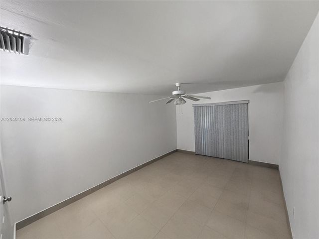 2566 N Nob Hill Road, Sunrise, FL 33322