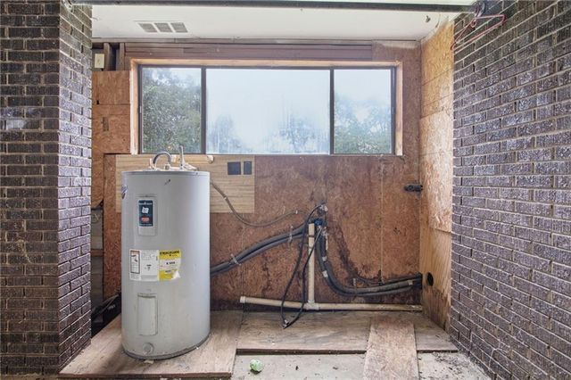 2521 Fairview Road, Covington, GA 30016