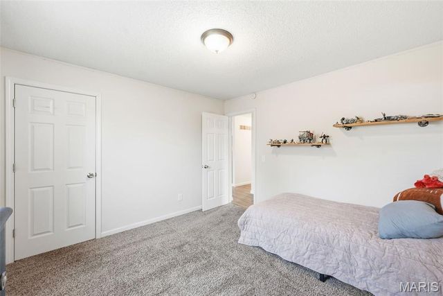 605 Cherry Lane, Warrenton, MO 63383