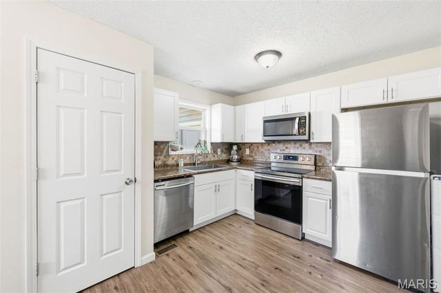 605 Cherry Lane, Warrenton, MO 63383