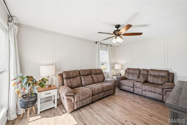 605 Cherry Lane, Warrenton, MO 63383