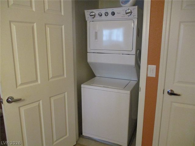 8777 West Maule Avenue 2107, Las Vegas, NV 89148