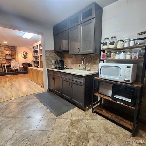 11181 Scotch Road, Freedom, NY 14065