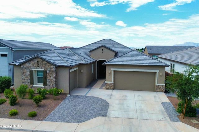 3228 E SADDLETREE Way, San Tan Valley, AZ 85140