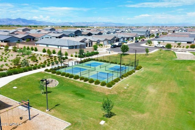 3228 E SADDLETREE Way, San Tan Valley, AZ 85140