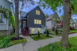 2833 N Weil STREET, Milwaukee, WI 53212