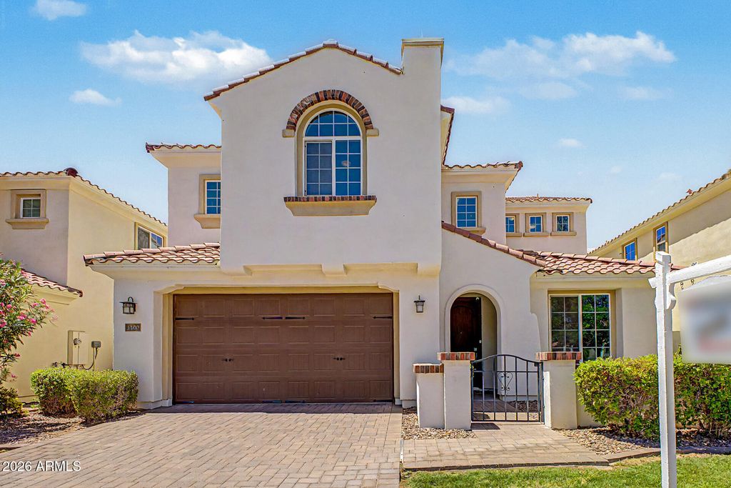 3200 S WATERFRONT Drive, Chandler, AZ 85248
