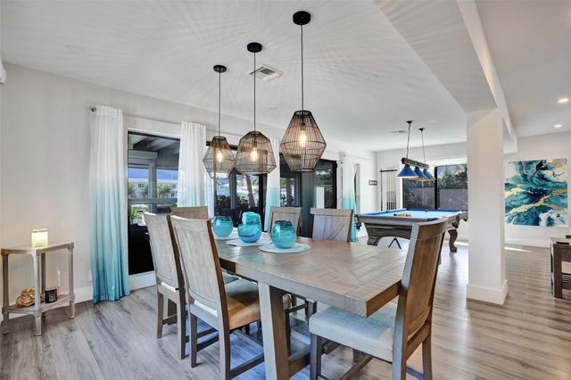 310 SE 13th Court, Pompano Beach, FL 33060