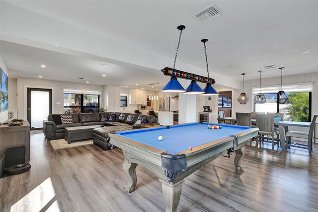 310 SE 13th Court, Pompano Beach, FL 33060