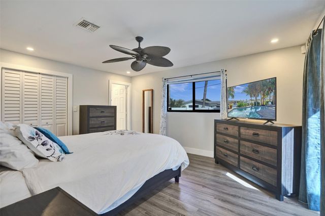 310 SE 13th Court, Pompano Beach, FL 33060