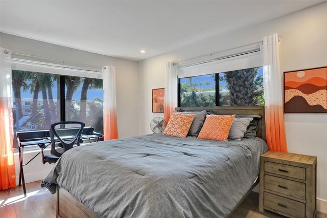 310 SE 13th Court, Pompano Beach, FL 33060