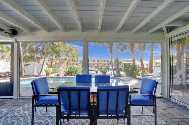 310 SE 13th Court, Pompano Beach, FL 33060