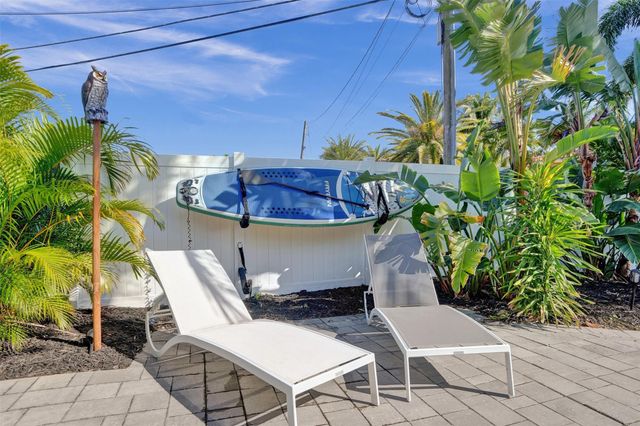 310 SE 13th Court, Pompano Beach, FL 33060