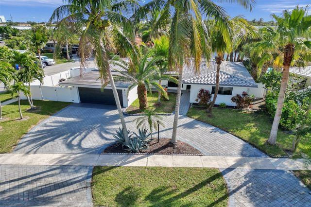 310 SE 13th Court, Pompano Beach, FL 33060