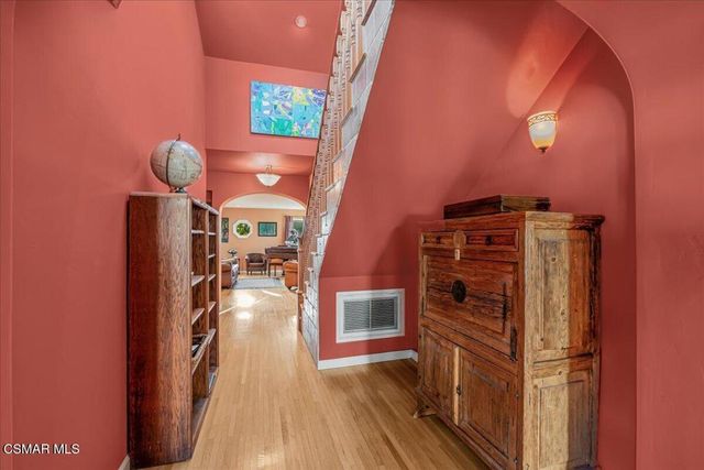 176 N Mills Road, Ventura, CA 93003