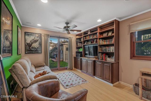 176 N Mills Road, Ventura, CA 93003