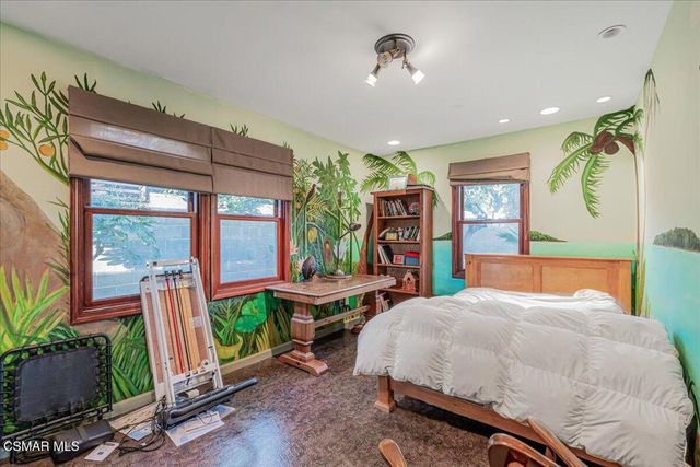 176 N Mills Road, Ventura, CA 93003