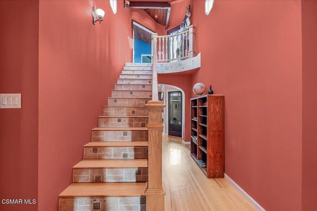 176 N Mills Road, Ventura, CA 93003