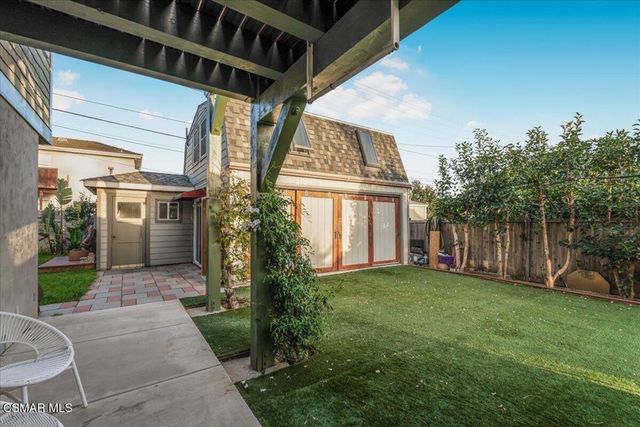 176 N Mills Road, Ventura, CA 93003