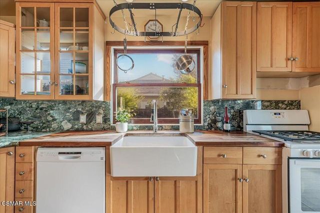 176 N Mills Road, Ventura, CA 93003