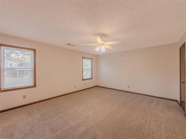 866 Foxfire Drive, Lawrenceville, GA 30044