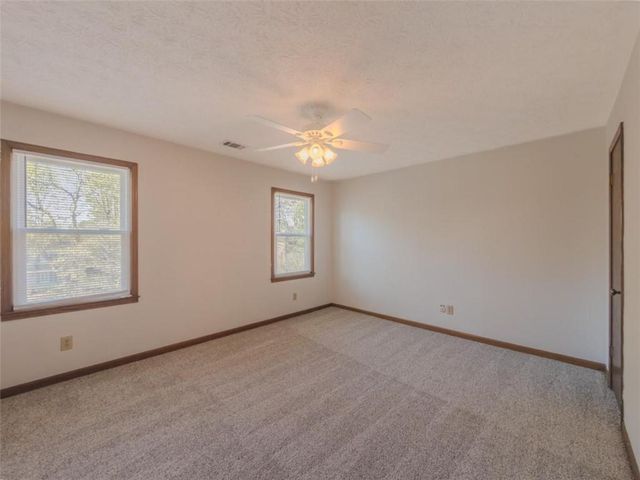 866 Foxfire Drive, Lawrenceville, GA 30044