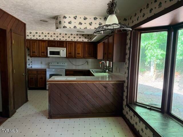 733 Blakley Drive, Kingsport, TN 37664