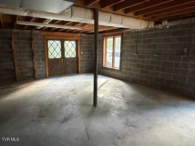 733 Blakley Drive, Kingsport, TN 37664