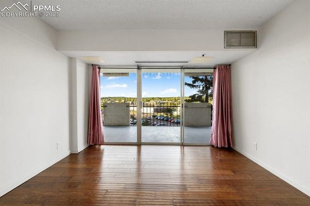 411 Lakewood Circle B430, Colorado Springs, CO 80910