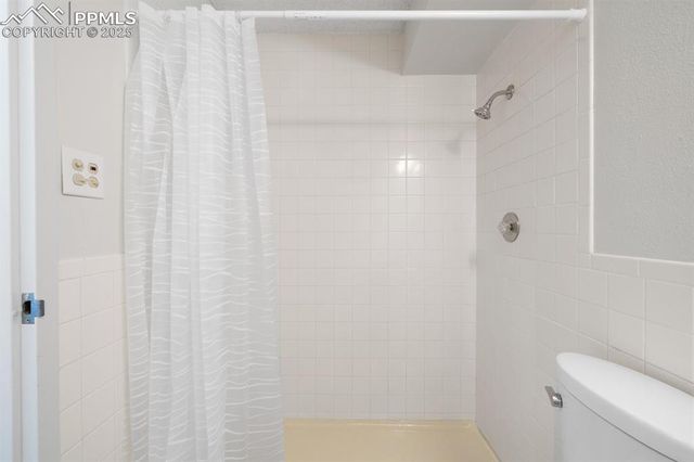 411 Lakewood Circle B430, Colorado Springs, CO 80910