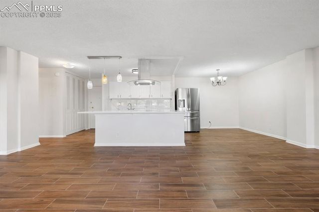 411 Lakewood Circle B430, Colorado Springs, CO 80910