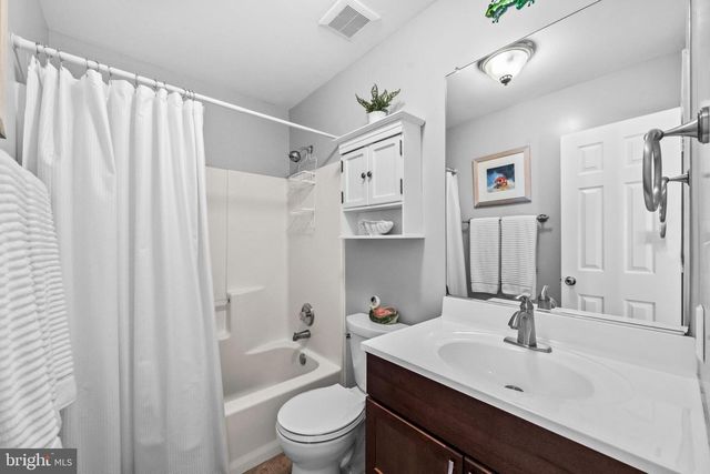 49 LITTLE OAK RD, Fredericksburg, VA 22405