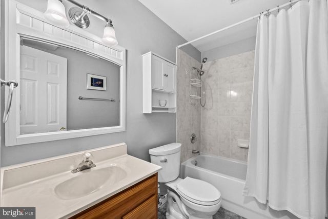 49 LITTLE OAK RD, Fredericksburg, VA 22405