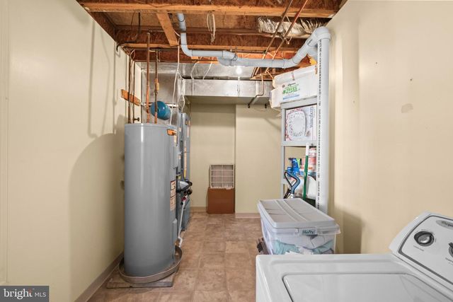 49 LITTLE OAK RD, Fredericksburg, VA 22405