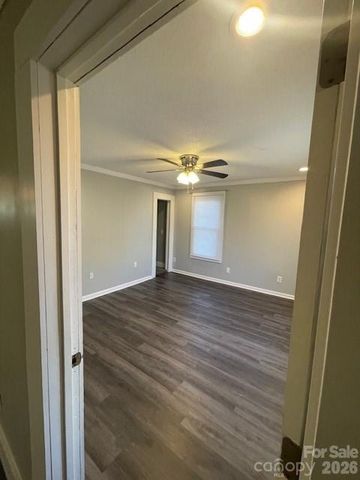 443 17th Street, Cramerton, NC 28032