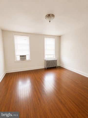 2708 E OLIVER ST, Baltimore, MD 21213