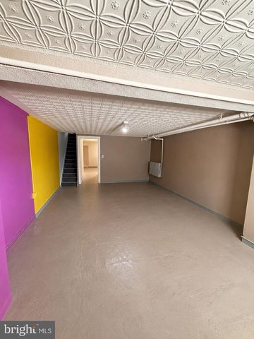 2708 E OLIVER ST, Baltimore, MD 21213