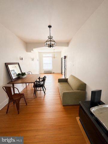 2708 E OLIVER ST, Baltimore, MD 21213