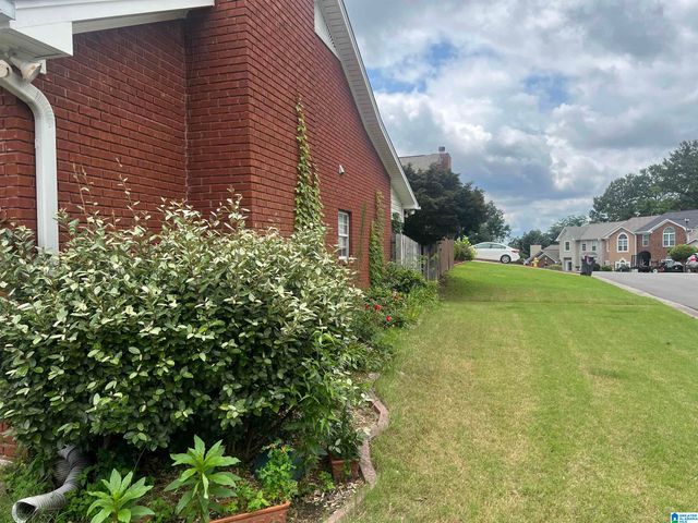 100 CANYON PLACE, Pelham, AL 35124