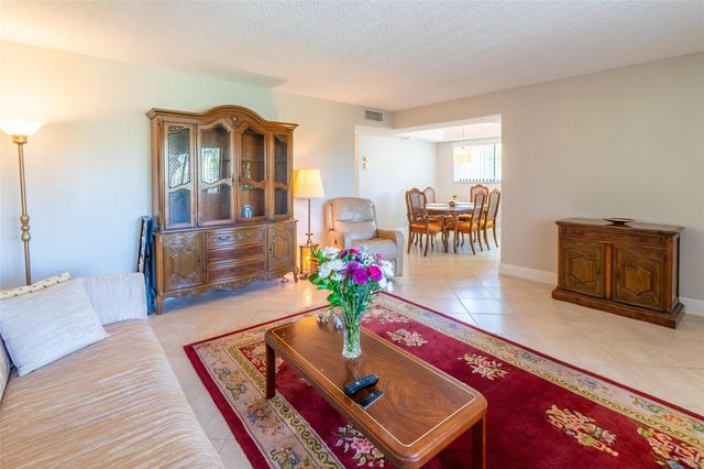 7448 Ashmont Circle 312, Tamarac, FL 33321