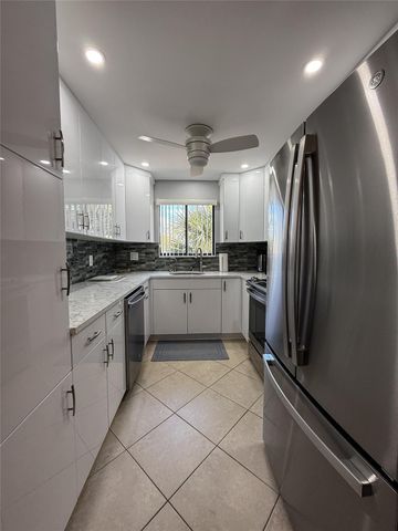 7448 Ashmont Circle 312, Tamarac, FL 33321