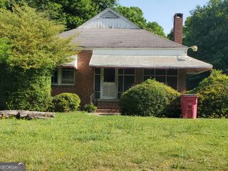 591 Villa Crest Avenue, Macon, GA 31206