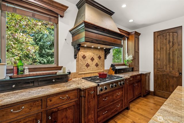 5618 Old Stump Drive NW, Gig Harbor, WA 98332