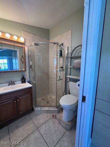 1105 Silver Lakes BLVD, Naples, FL 34114