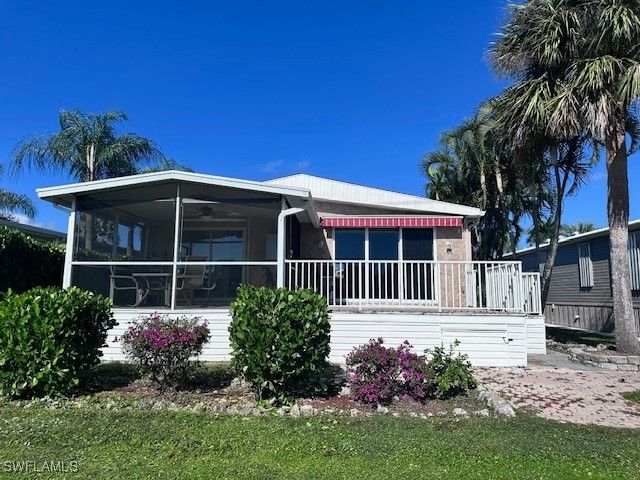 1105 Silver Lakes BLVD, Naples, FL 34114