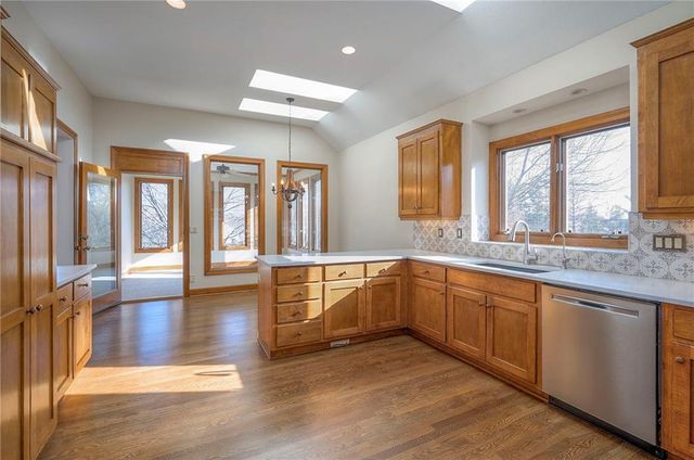 12549 Connell Drive, Overland Park, KS 66213