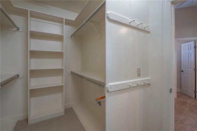 12549 Connell Drive, Overland Park, KS 66213