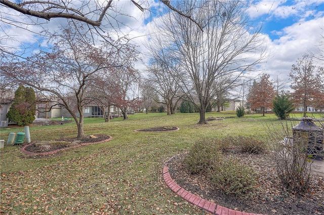 12549 Connell Drive, Overland Park, KS 66213