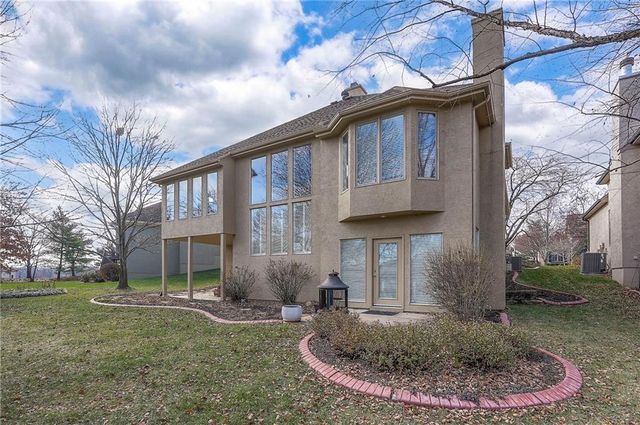 12549 Connell Drive, Overland Park, KS 66213