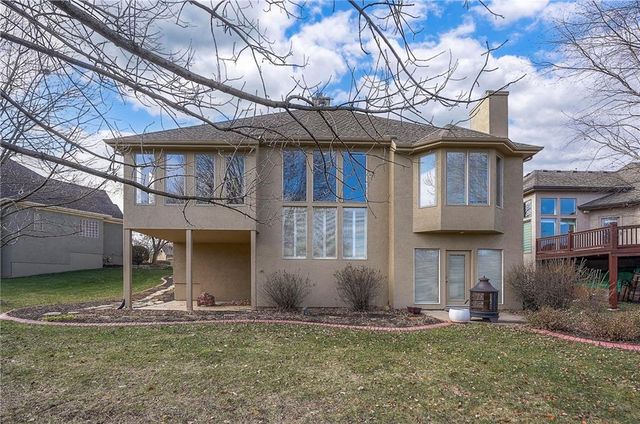 12549 Connell Drive, Overland Park, KS 66213